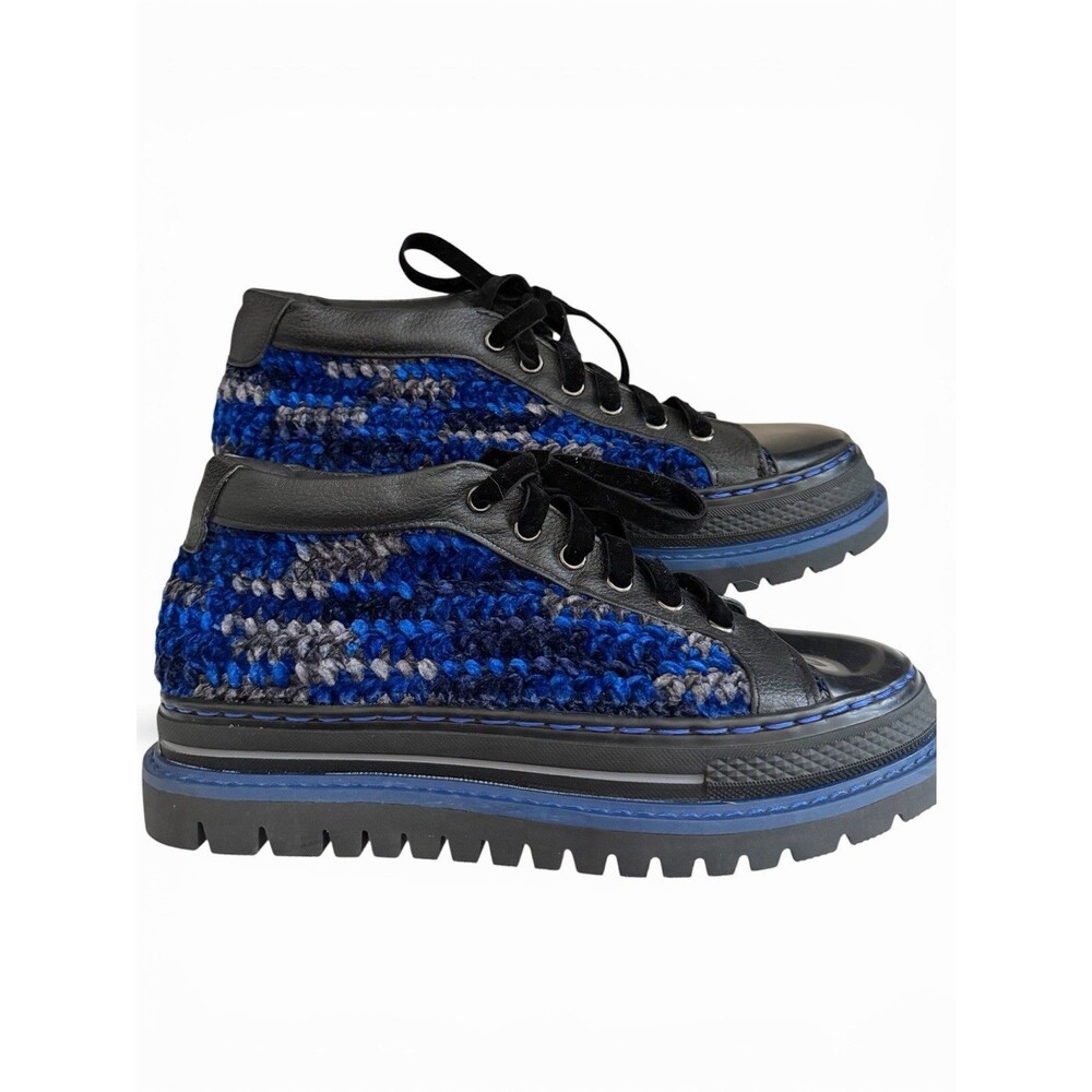 KROJAY Blue Crochet Platform Boots Women’s Size 10 NWOB
